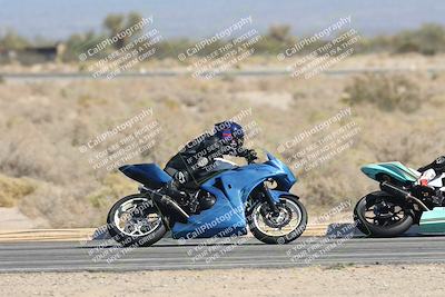 media/Nov-02-2025-CVMA (Sun) [[337aff29ab]]/Race 6-500-400(4)-350 Supersport/